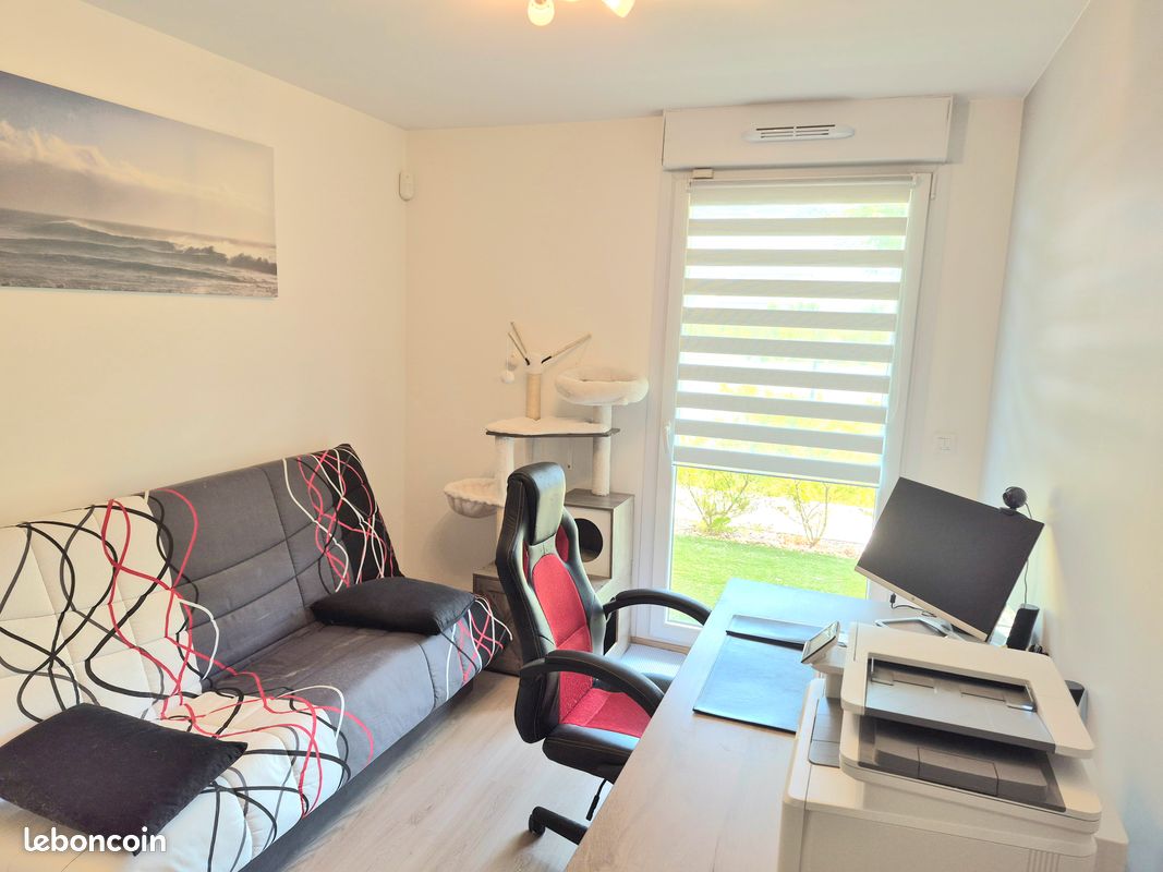 🌿 RARE À AMNÉVILLE – F3 avec 49 m² de terrasses et jardin clôturé, garage et 2 parkings (image 11)