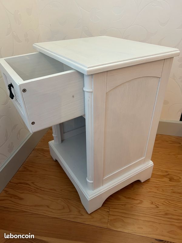 Réservé Ensemble lit sommier matelas tables de chevet (image 11)