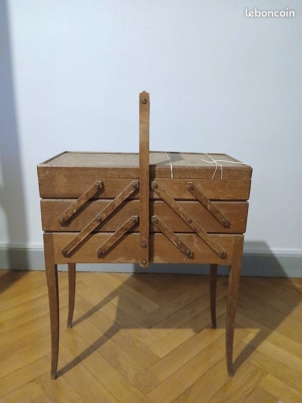 Meuble couturière ancien (travailleuse) (image 1)