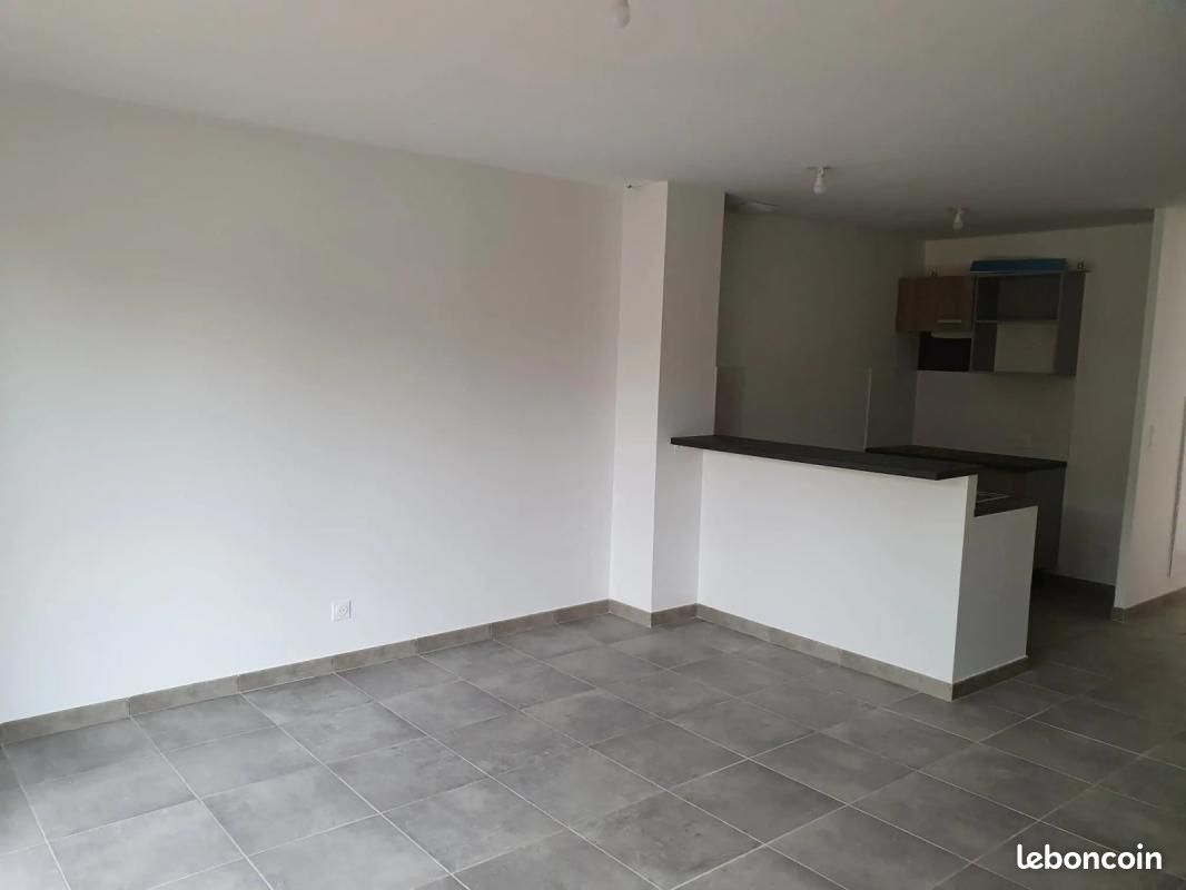 Maison 4 pièces 87 m² · à Artigues-près-Bordeaux · 87 m² · 948 €/mois