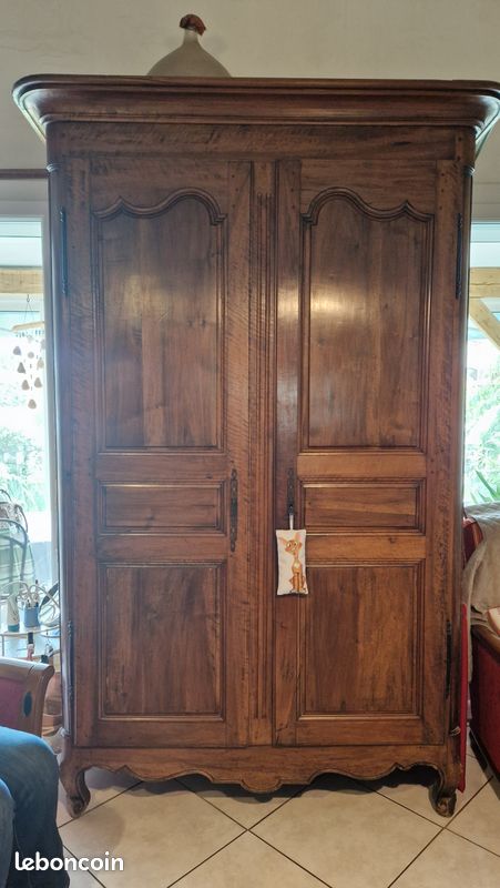 Armoire ancienne (image 1)