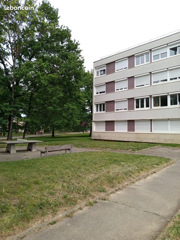 Appartement 5 pièces 88 m² · à Ambronay · 88 m² · 742 €/mois