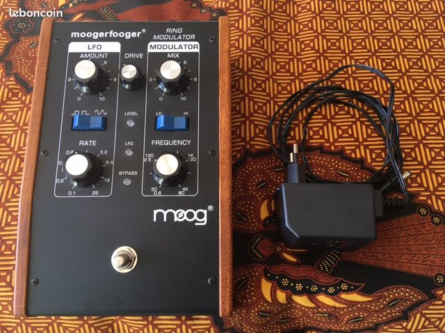 Vends Moog MF-102 Ring Modulator (image 1)