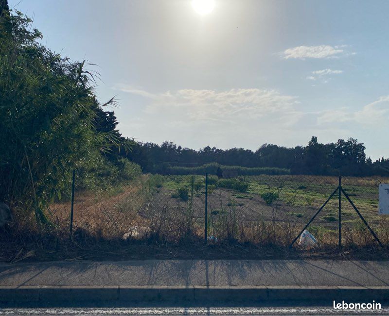 Terrain 1000 m² Bompas · 30 000 €