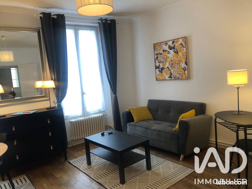 Appartement 1 pièce 34 m² · à Fontainebleau · 34 m² · 850 €