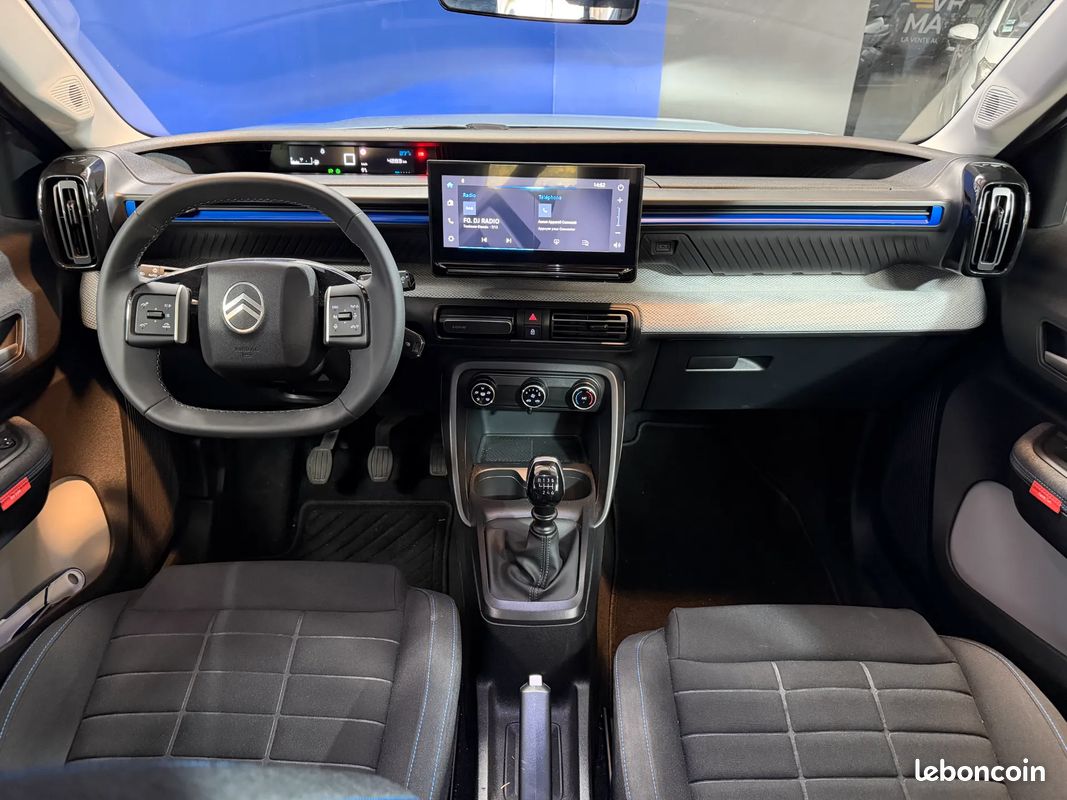 CITROEN C3 PLUS 1.2 Turbo 100ch - 2025 - 4 254 km - Moteur à chaine - Première main - Garantie Stellantis 11/2033 (image 15)