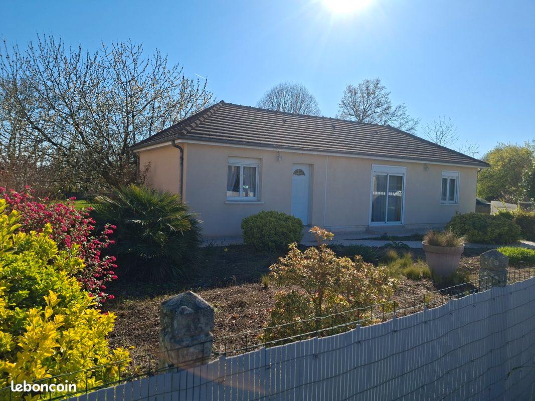 Maison 4 pièces 76 m² · à La Bazoge · 76 m² · 189 000 €