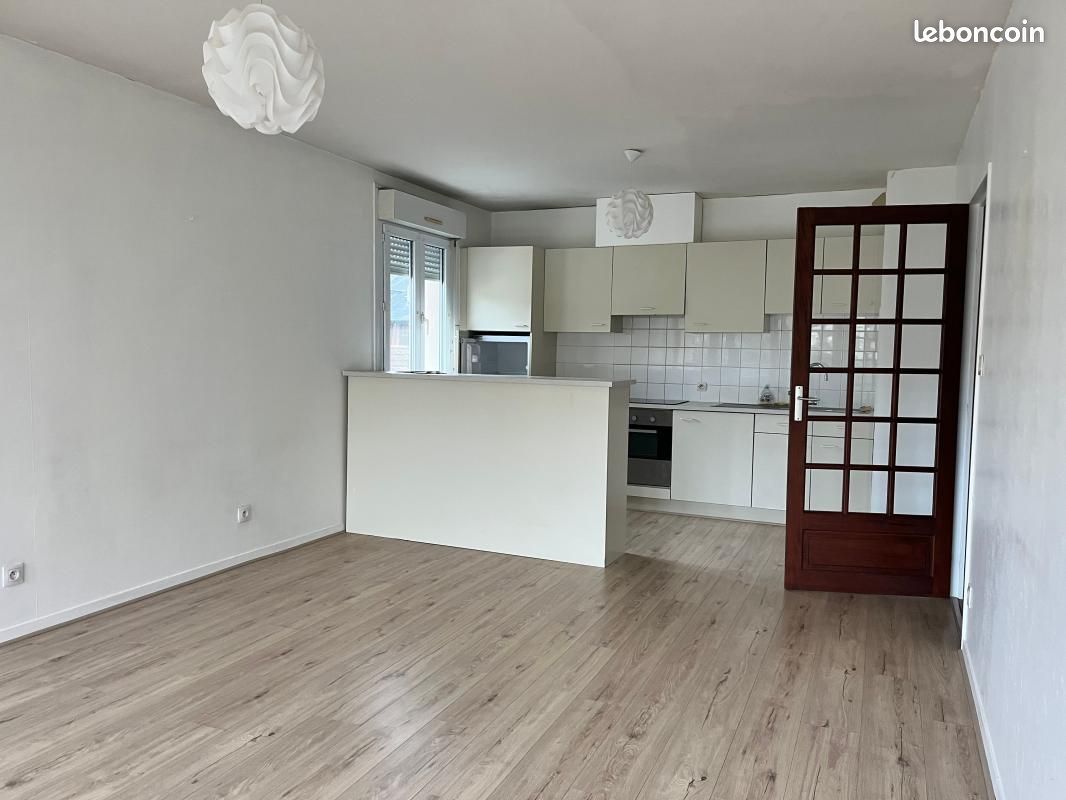 Appartement 2 pièces 51 m² · à Bourges · 51 m² · 566 €/mois