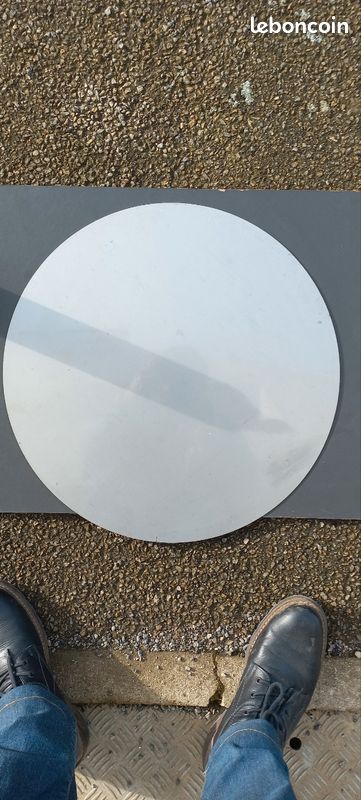 Plaque ronde en inox épaisseur 2 mm (image 2)