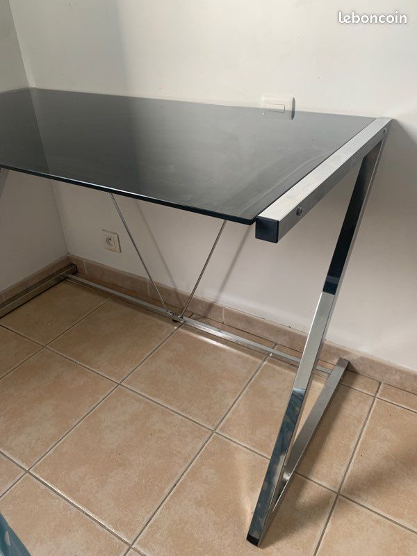 Bureau (image 3)