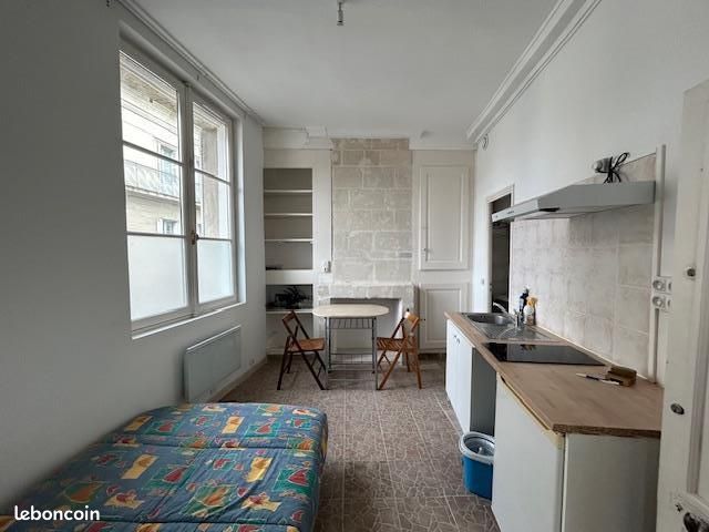 Appartement 1 pièce 19 m² · à Saumur · 19 m² · 290 €/mois