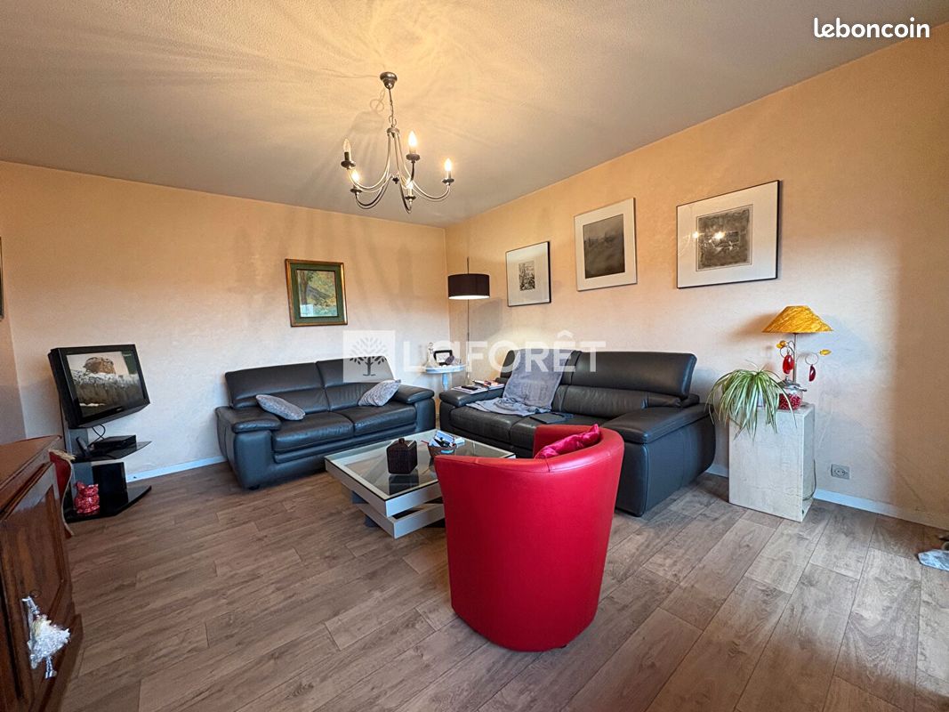 Appartement 5 pièces 78 m² · à Bourg-en-Bresse · 78 m² · 125 000 €