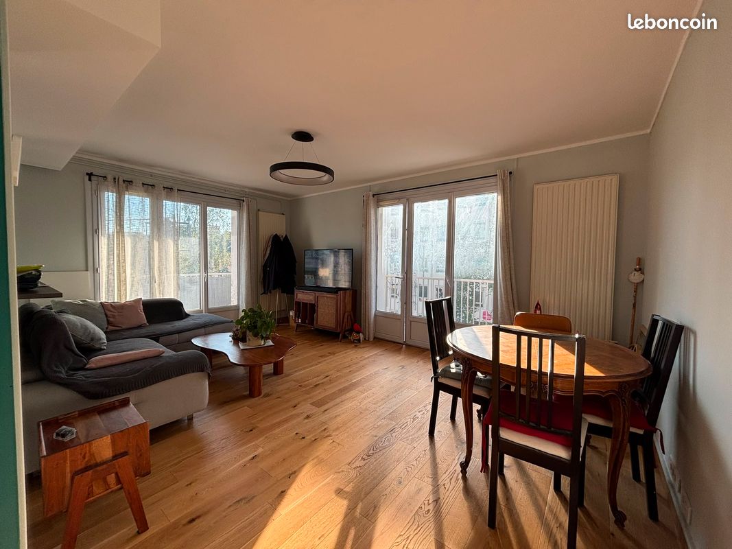Appartement 3 pièces 75 m² · à Bourges · 74,7 m² · 165 000 €