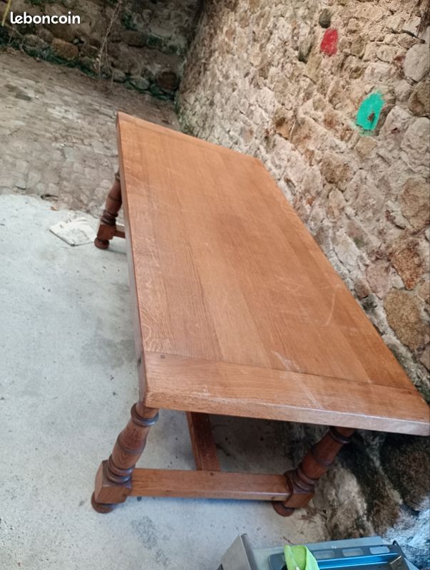 Meubles a vendre matelas, table et canapés (image 2)