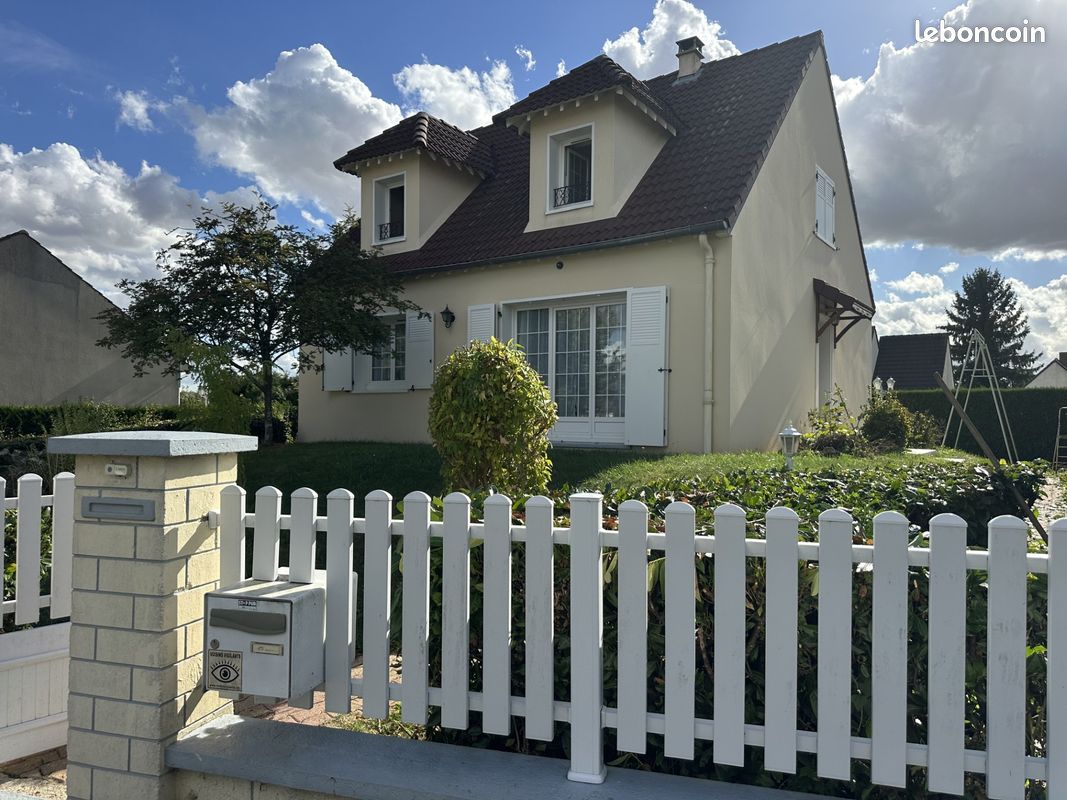 Maison 5 pièces 100 m² · à Juilly · 100 m² · 383 900 €