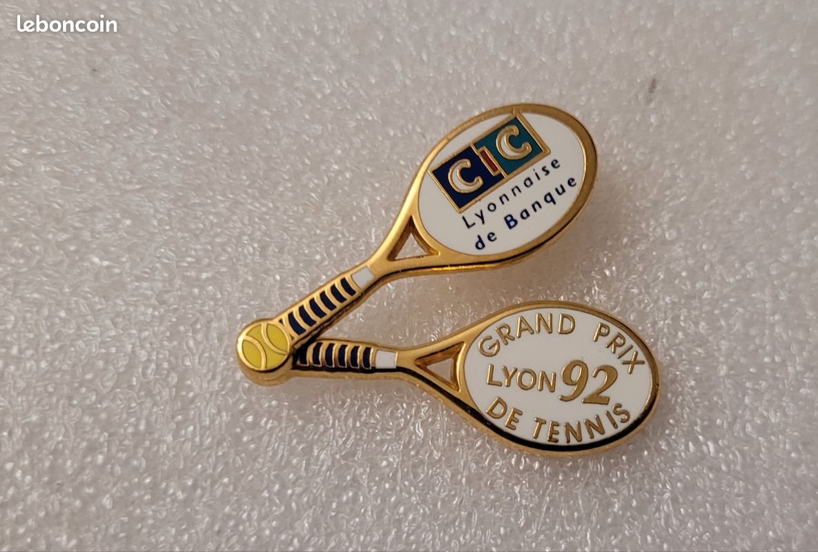 Pin’s Arthus Bertrand - Coupe De Tennis - Vintage
