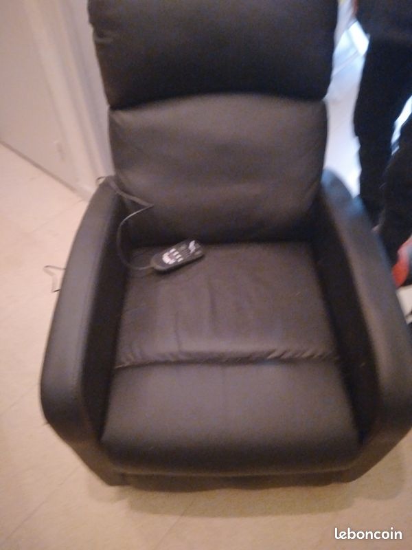 Fauteuil de relaxation (image 1)