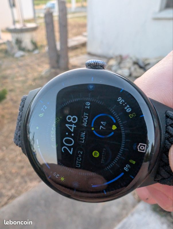Google pixel watch 4 (45mm) (image 1)