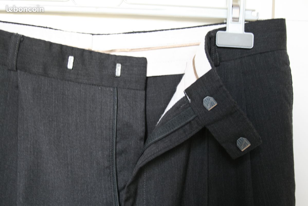 Pantalon type "costume" Gris Taille 44 (image 4)