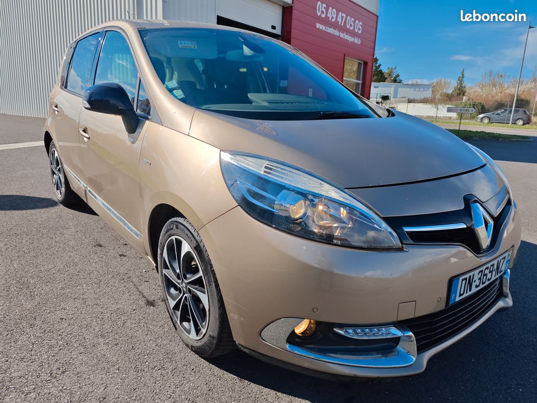 RENAULT Scénic III Phase 3 DIESEL 141000KM BOSE 1.5L 110 CV (image 8)