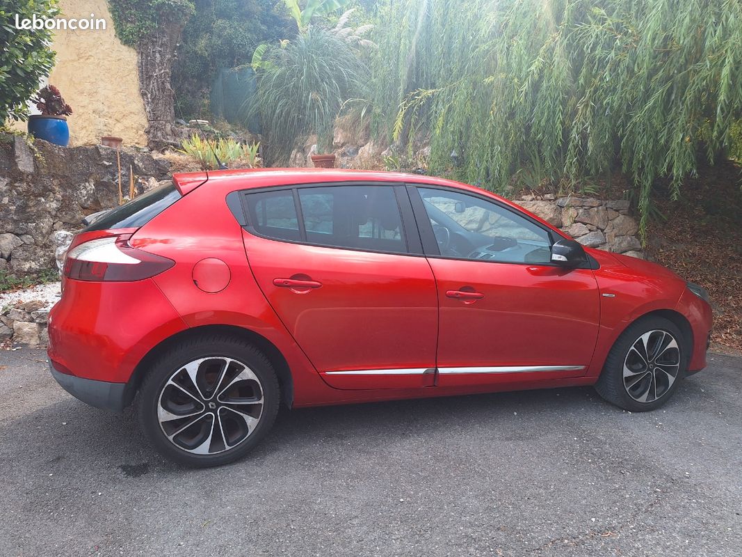Megane 3 edition Bose (image 1)