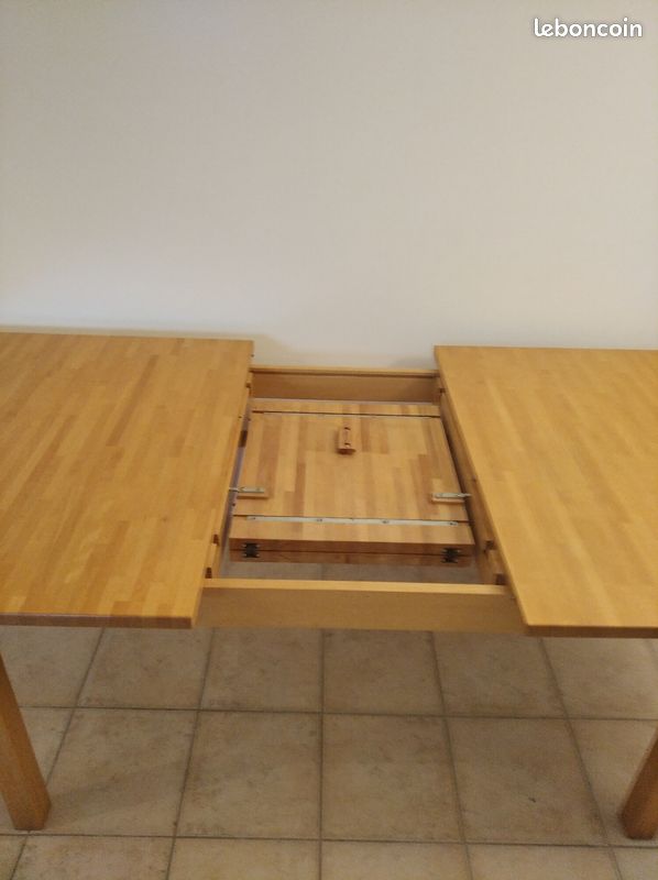 Table en pin massif (image 6)