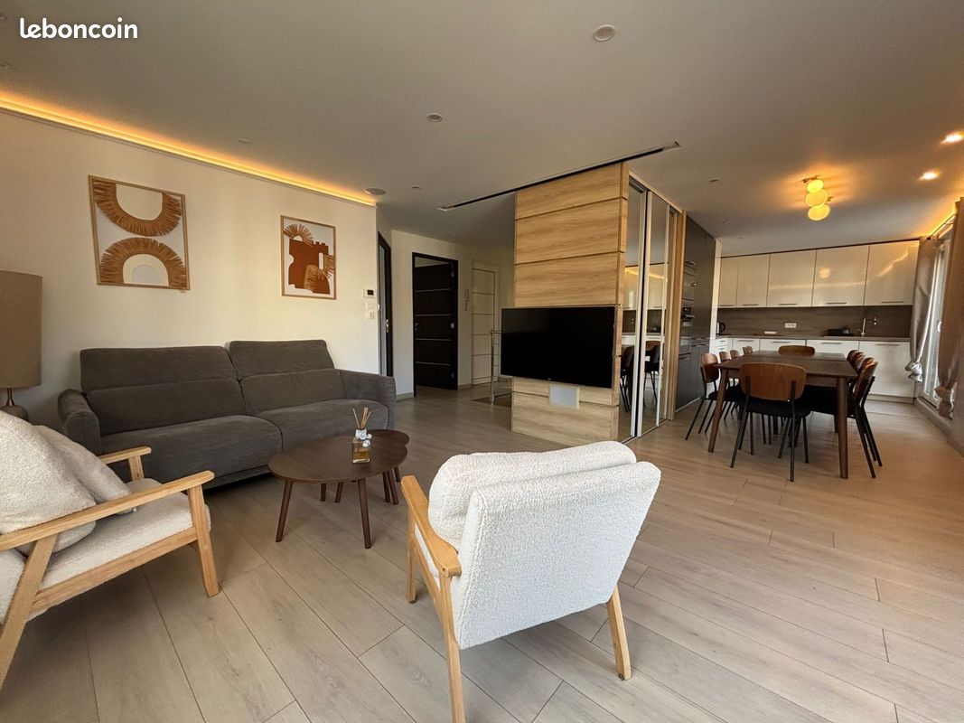 Appartement 4 pièces 85 m² · à Fontaine · 85 m² · 260 000 €