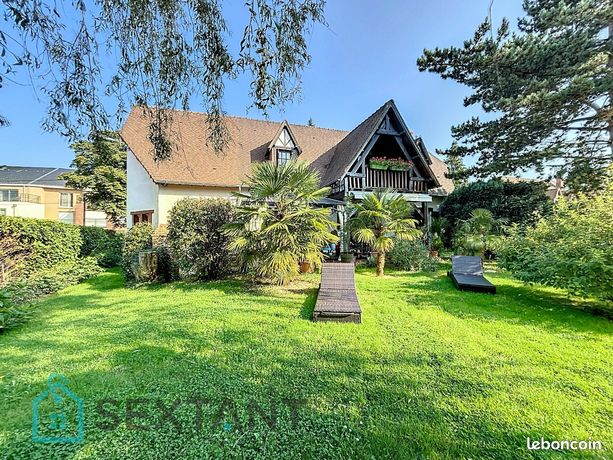 Maison 8 pièces 170 m²