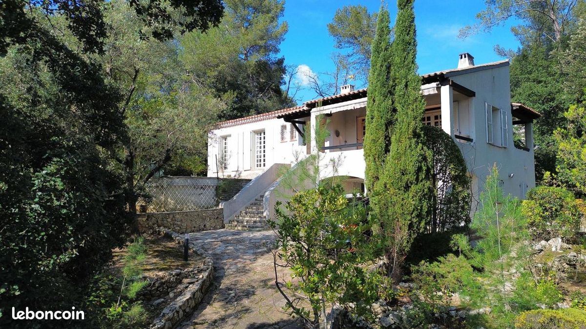 Maison 5 pièces 130 m² · à Saint-Gély-du-Fesc · 130 m² · 572 000 €