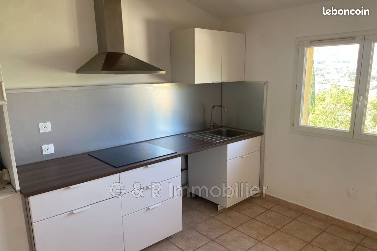 Appartement 3 pièces 44 m² · à Peypin · 44 m² · 770 €