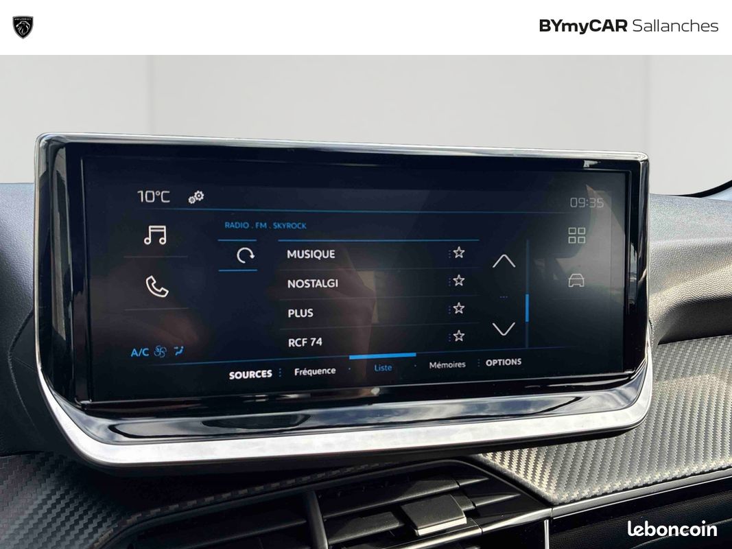 PEUGEOT 208 Hybrid 110 e-DCS6 Style (image 24)