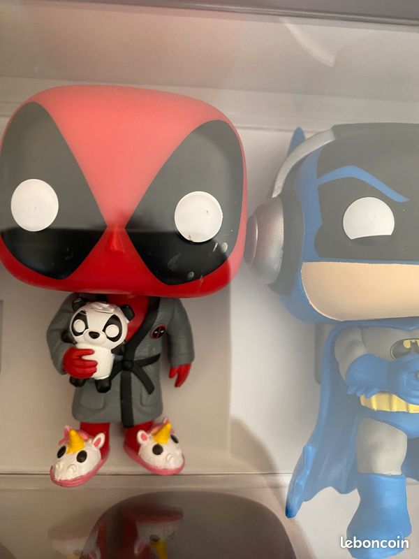 Funko Pop Deadpool Parody Vinyl Figure - 3.75 Inch With Box Protector