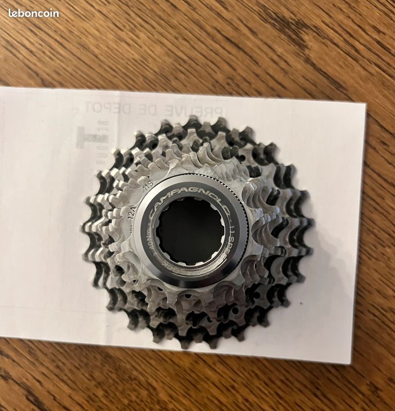 Cassette Campagnolo 11 Vitesses 12-25 + Chaîne - Acier, Pour Vélo De Course (occasion)