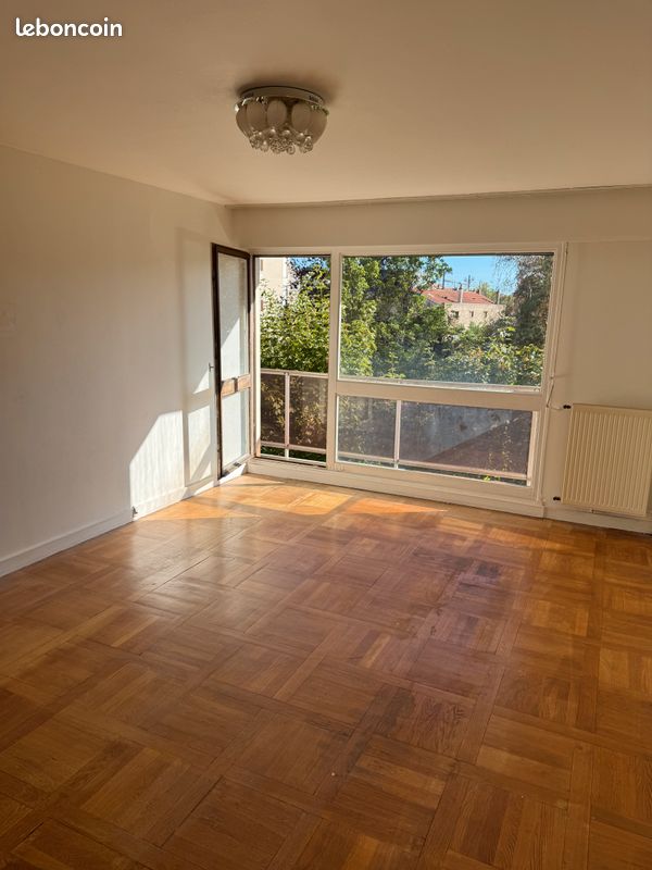 Appartement 3 pièces 76 m² · à Melun · 76 m² · 169 000 €