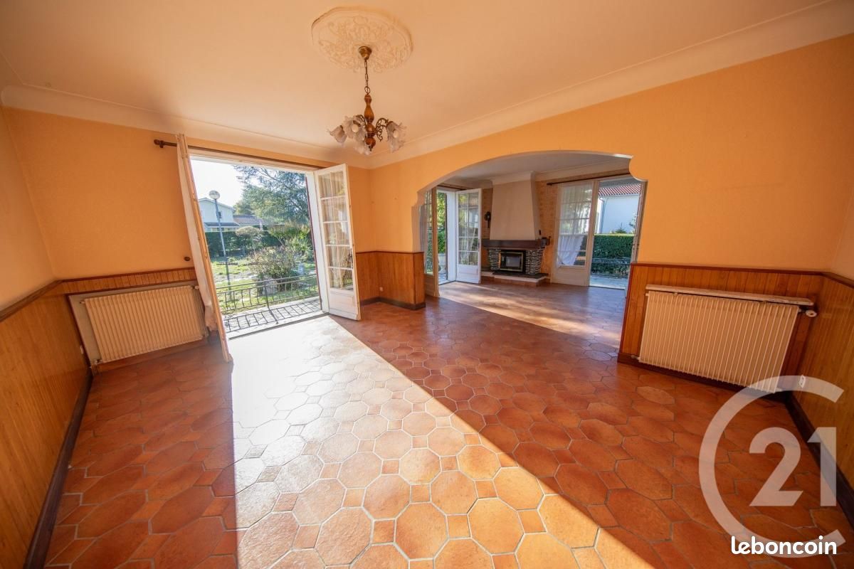Maison 7 pièces 175 m² (image 2)