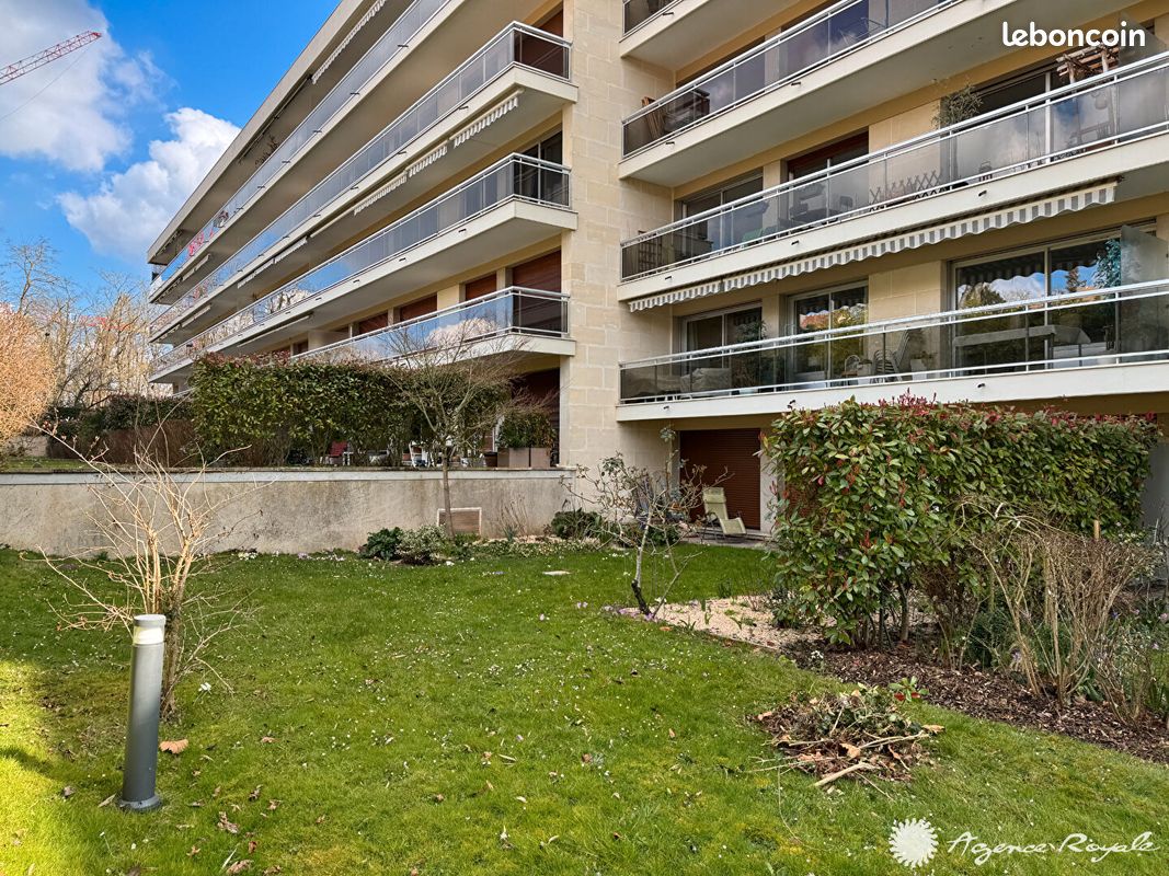 Appartement 4 pièces 88 m² · à Saint-Germain-en-Laye · 88 m² · 460 000 €