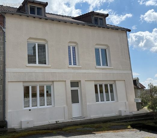 Maison 12 pièces 300 m²
