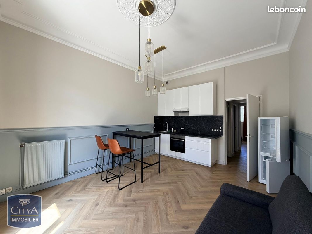 Appartement 2 pièces 38 m² · à Tours · 37,6 m² · 830 €/mois