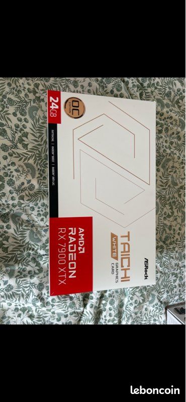 Carte graphique AMD Radeon RX 7900 XTX Taichi White – 24 Go