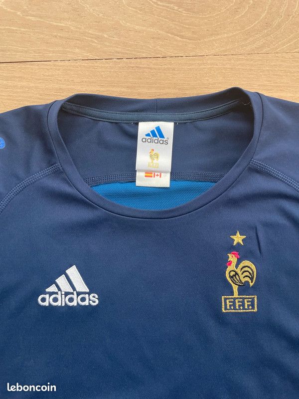 Maillot foot vintage équipe de France domicile N°10 ZIDANE 2000-2001