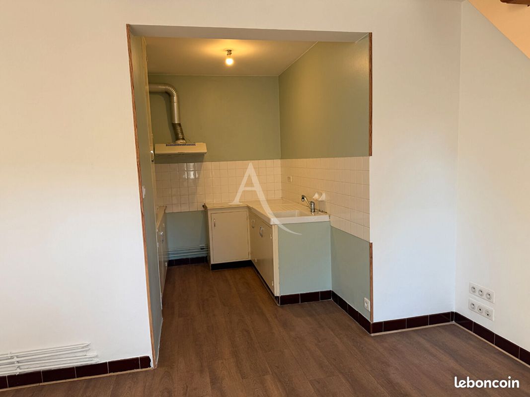 Appartement 3 pièces 49 m² · à Saint-André-de-Lidon · 49 m² · 500 €/mois