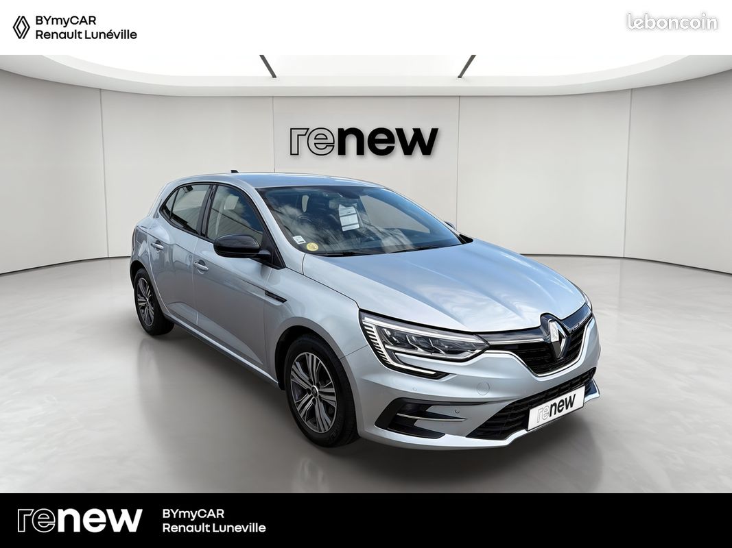 RENAULT Megane IV Berline Blue dCi 115 EDC Evolution (image 7)