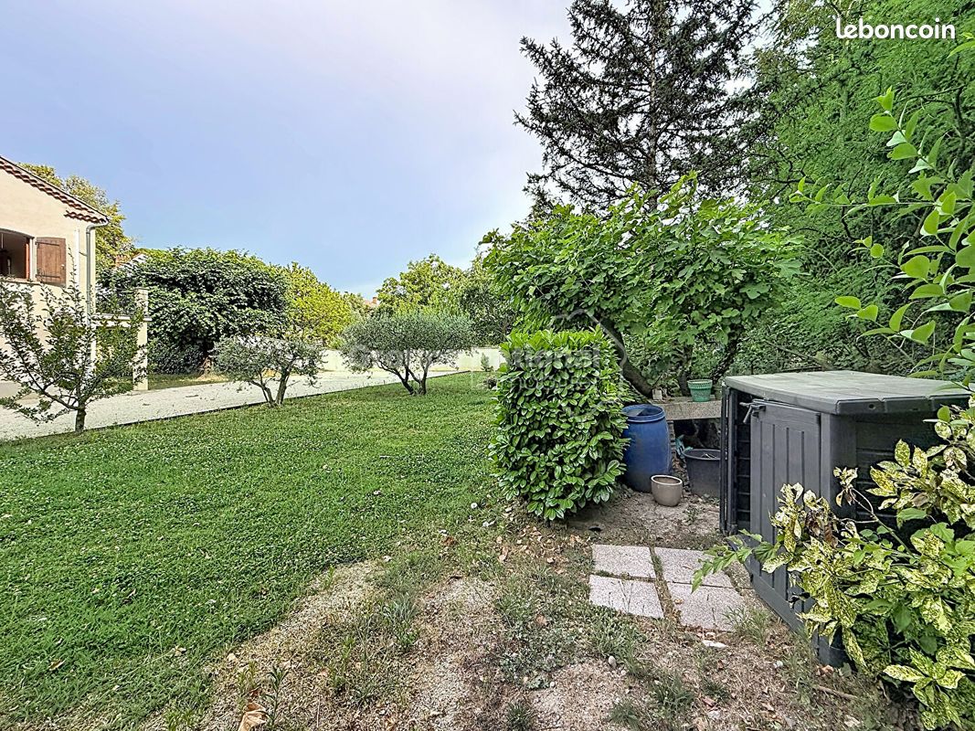 Terrain 400 m² AVIGNON (image 1)