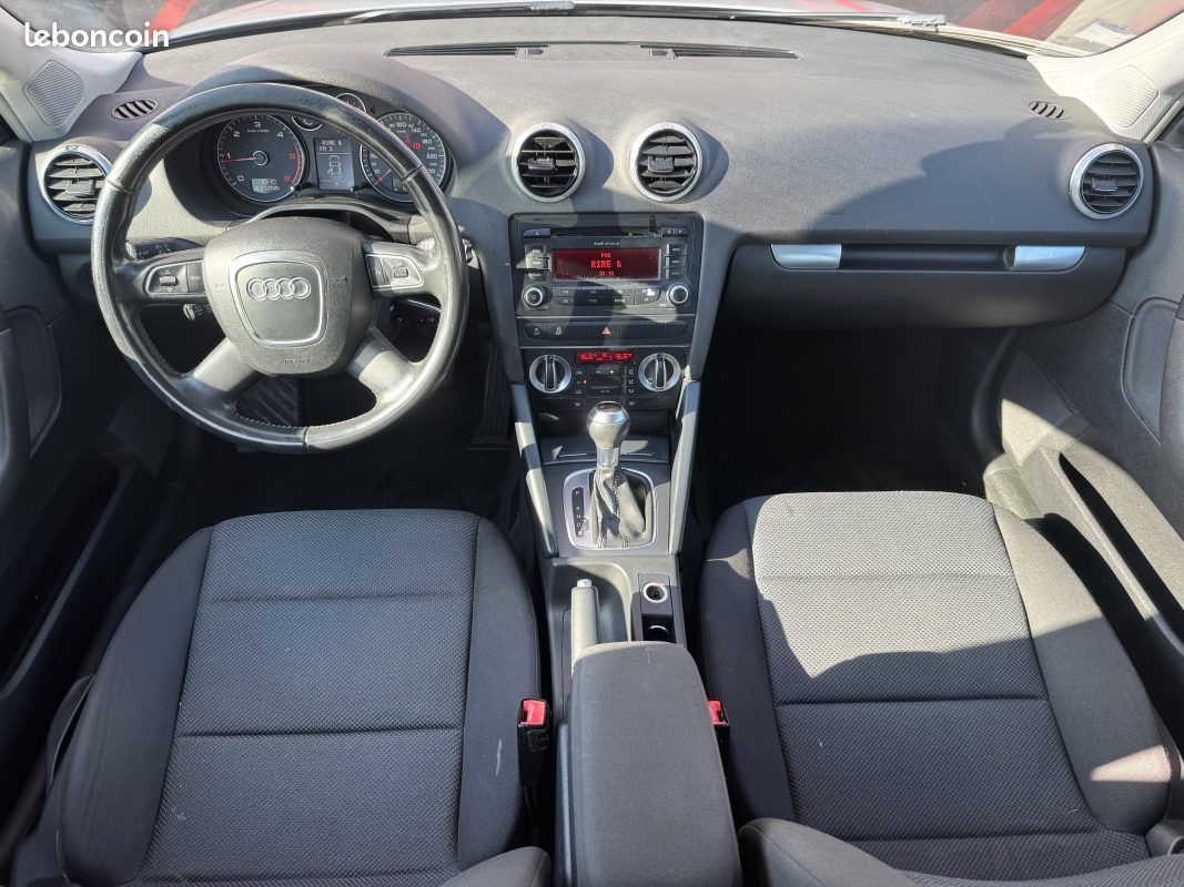 Audi a3 1.6 tdi 105 attraction s tronic 2011 (image 15)