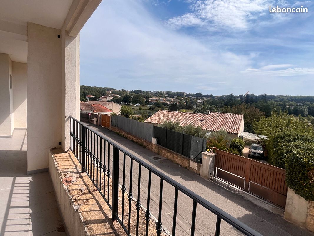 Appartement 4 pièces 92 m² · à Lambesc · 92 m² · 1 225 €/mois
