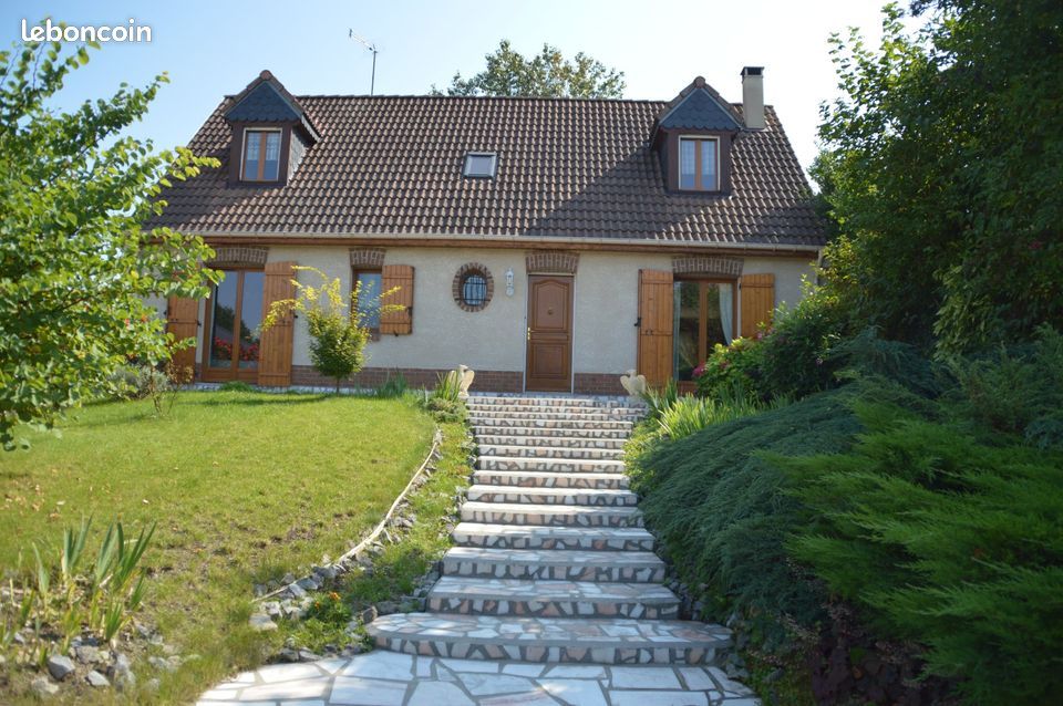 Maison 7 pièces 137 m² · à Saint-Python · 137 m² · 255 000 €