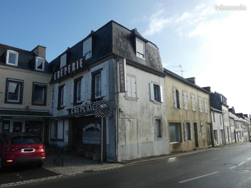 Maison 17 pièces 297 m² · à Pleyben · 297 m² · 179 251 €