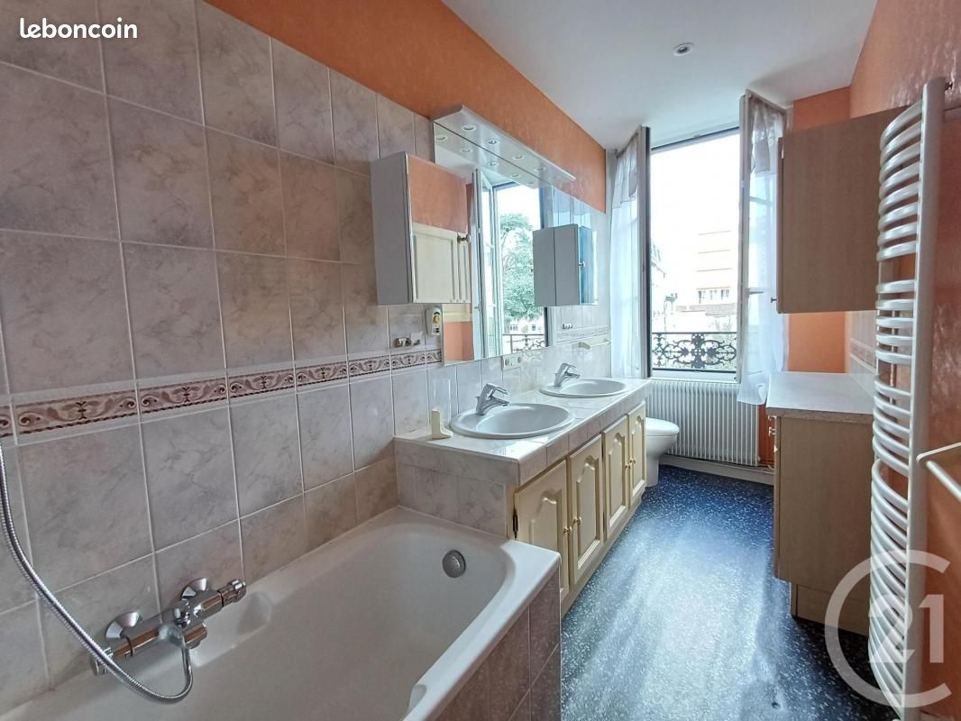 Appartement a louer chatellerault - 2 pièce(s) - 56 m2 - Surfyn