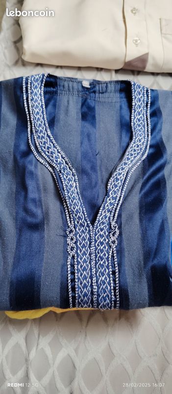 Lot Qamis et abayas (image 6)