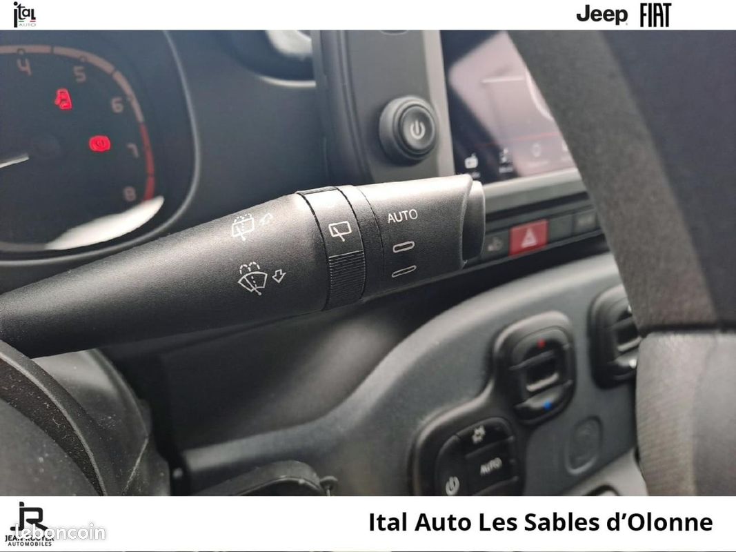 Fiat Panda 1.0 70ch BSG S&S Pack Confort & Tech (image 15)